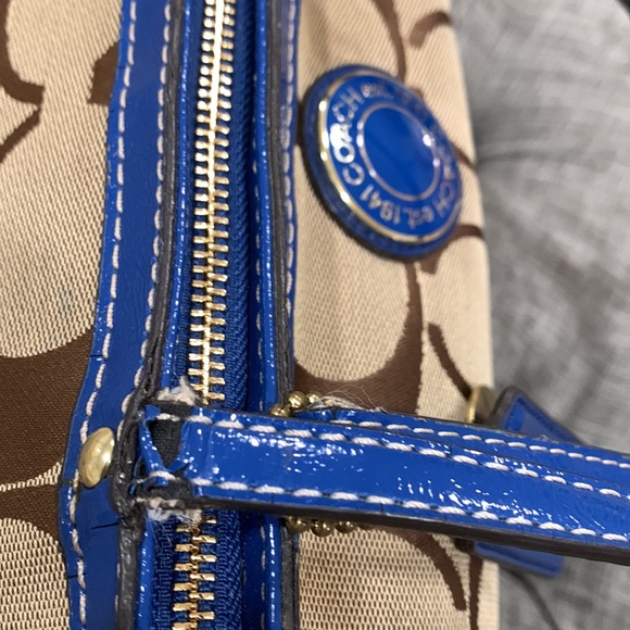 Coach Brown and Blue Signature Tote - Picture 9 of 15